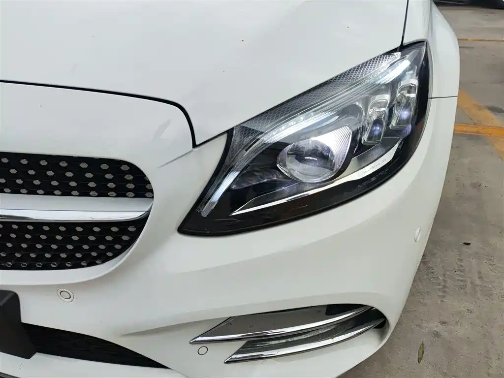 Mercedes-Benz C-Class 2019 C 180 L Fashion Sport Edition фото 24