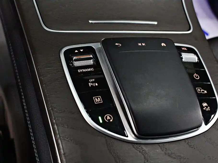 Mercedes-Benz GLC 2020 GLC 260 L 4MATIC Luxury фото 8