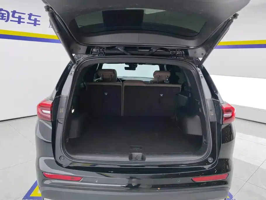 Buick Envision Plus 2023 2022 Enclave Plus 652T 5-Seater Luxury