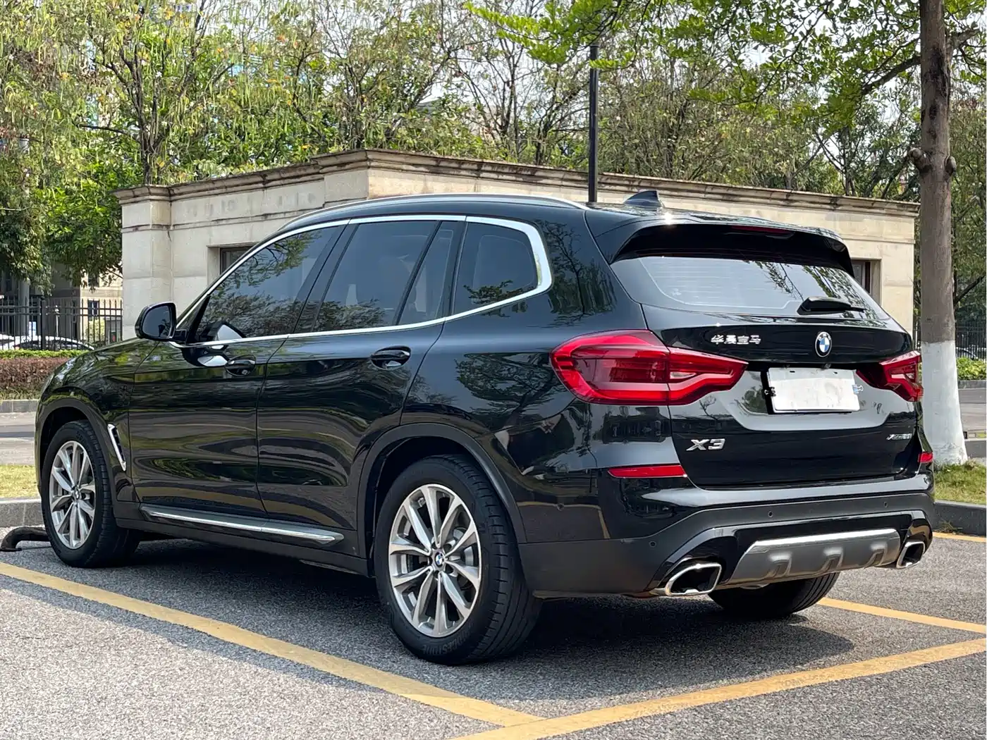 BMW X3 2018 xDrive25i Luxury Package China VI фото 4