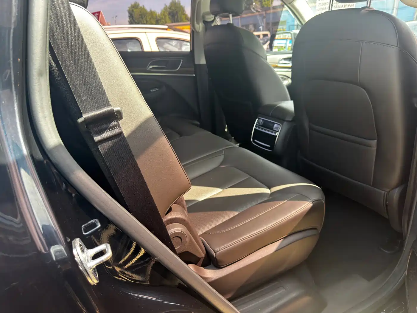 Roewe RX8 2019 2018 30T Smart Internet AWD Flagship Edition