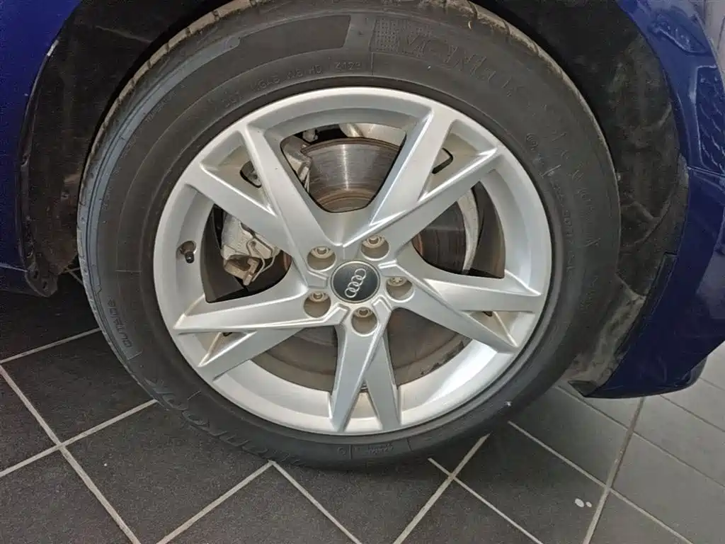 Audi A4L 2019 40 TFSI Progressive (China VI) фото 14