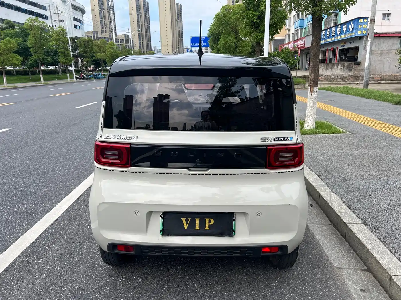 Фото 7 - Wuling Motors Hongguang MINIEV