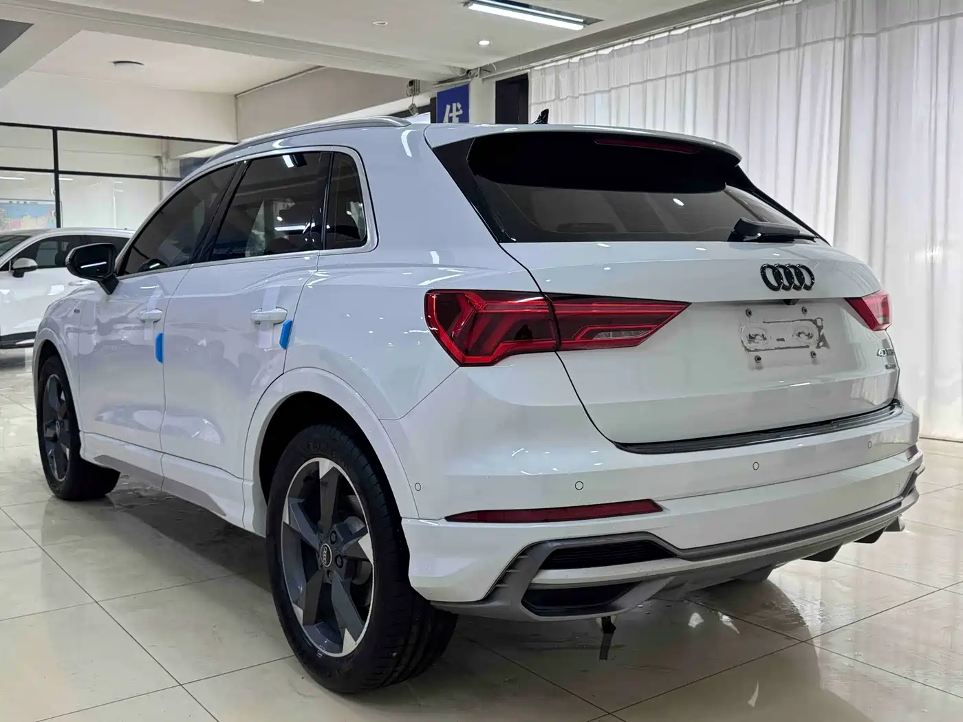 Audi Q3 2022 35 TFSI Fashion Dynamic фото 4