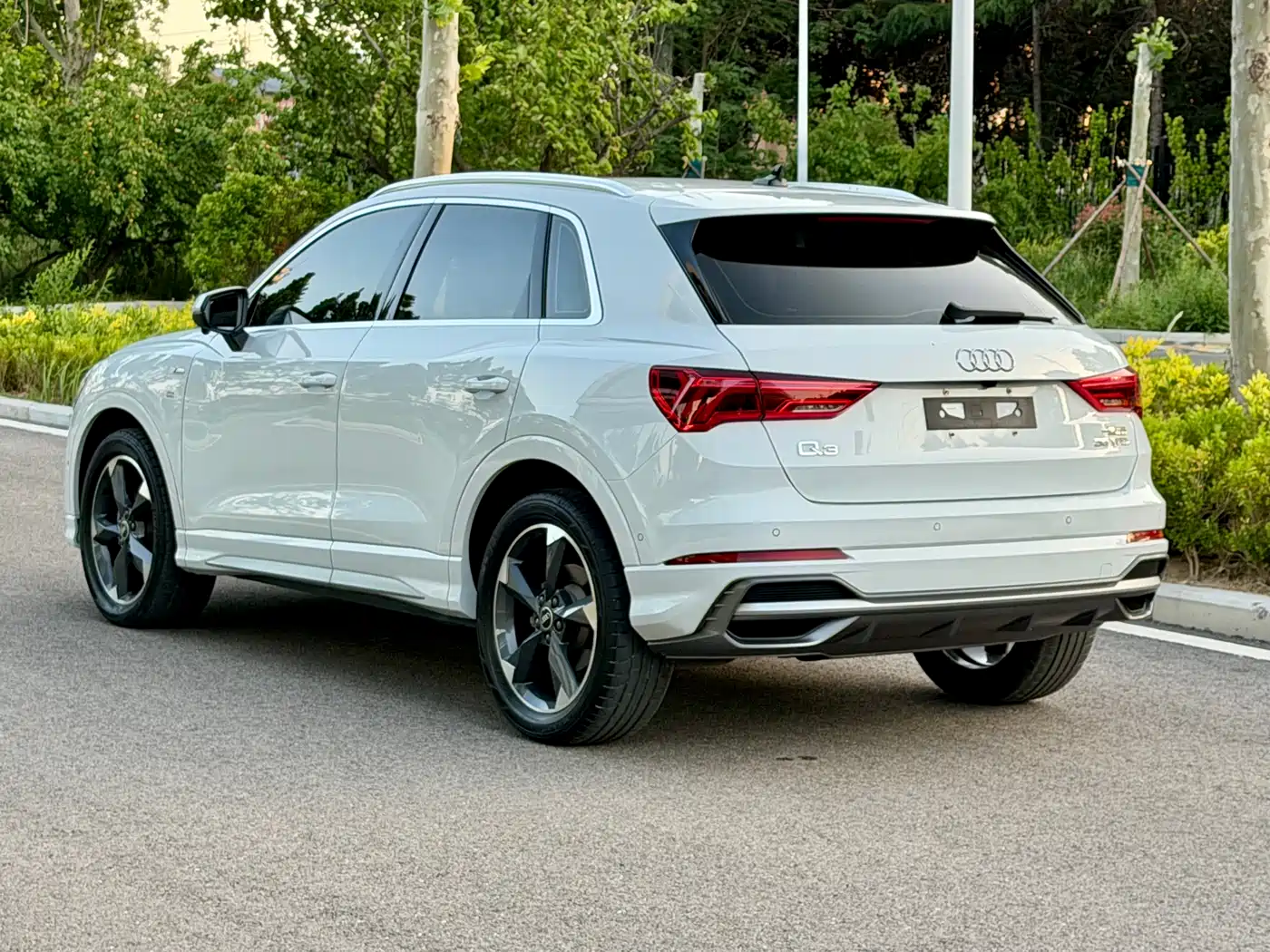 Audi Q3 2022 35 TFSI Fashion Dynamic фото 16