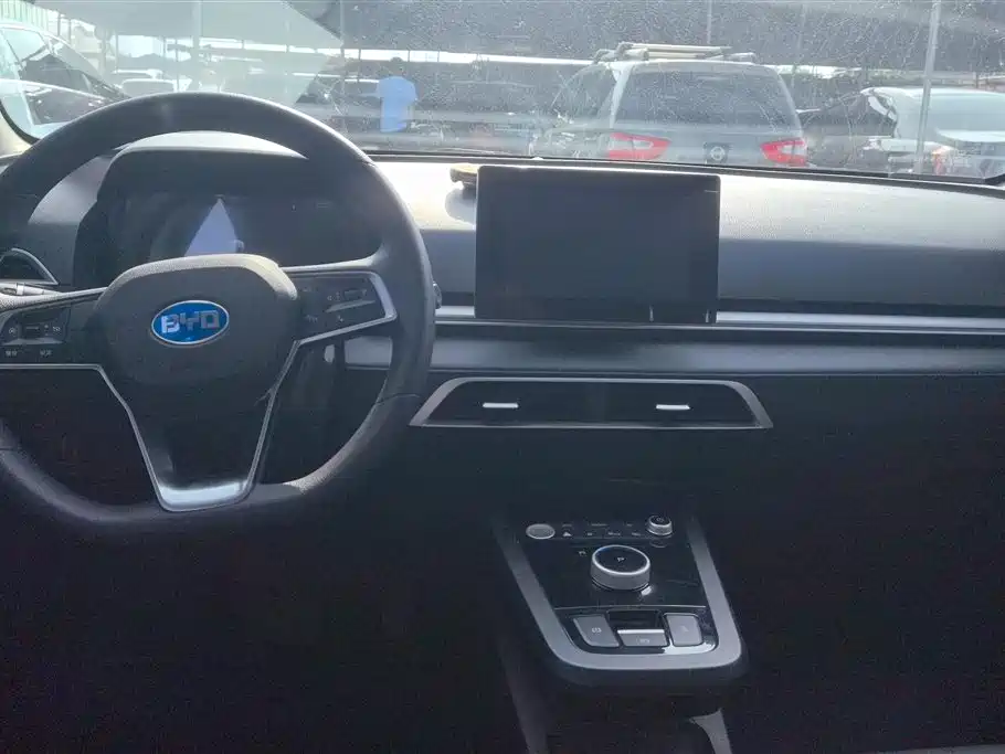 BYD e2 2019 Long Range Yao·Luxury Model фото 12