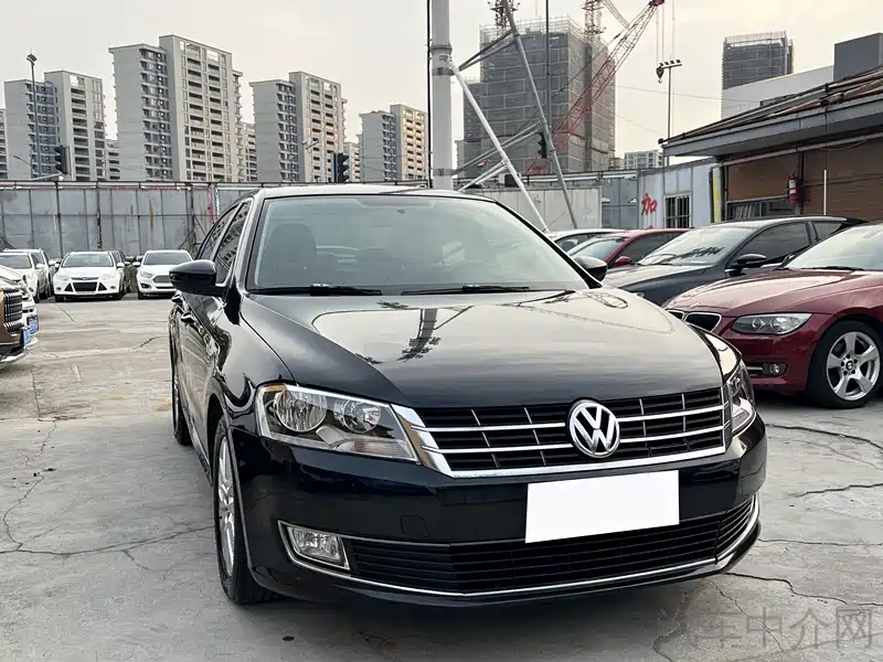 Volkswagen Lavida 2013 1.4TSI Manual Luxury Edition фото 3