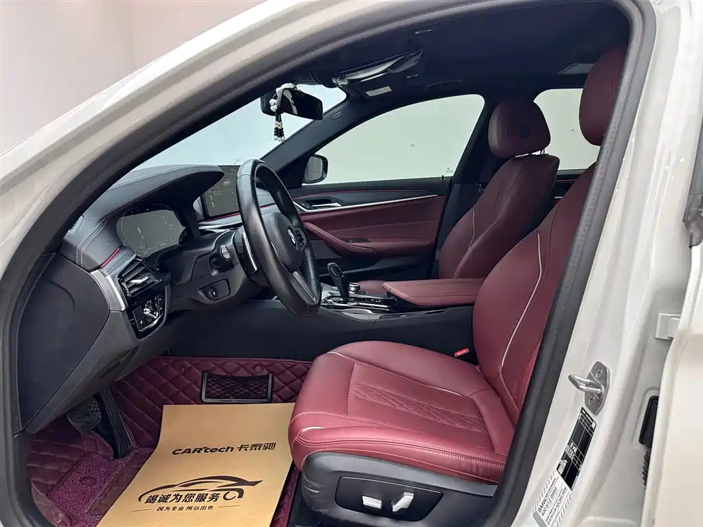 BMW 5 Series 2022 Facelift 530Li Leading M Sport Package фото 8