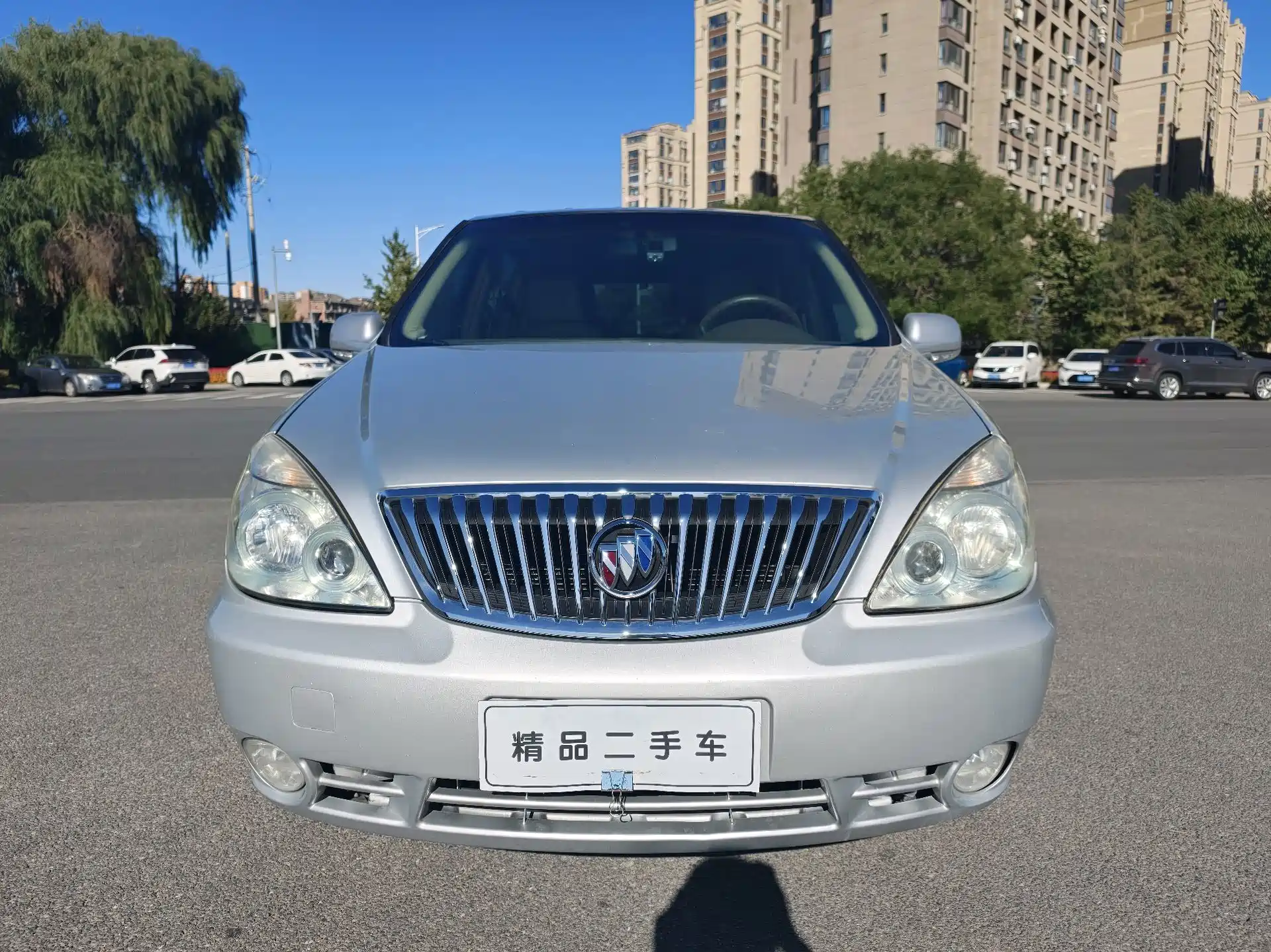 Фото 2 - Buick GL8