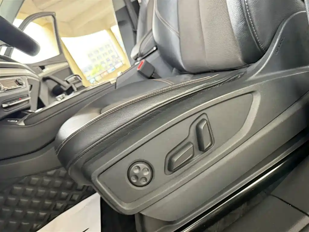 Audi Q5L 2018 40 TFSI Premium Fashion China VI фото 18