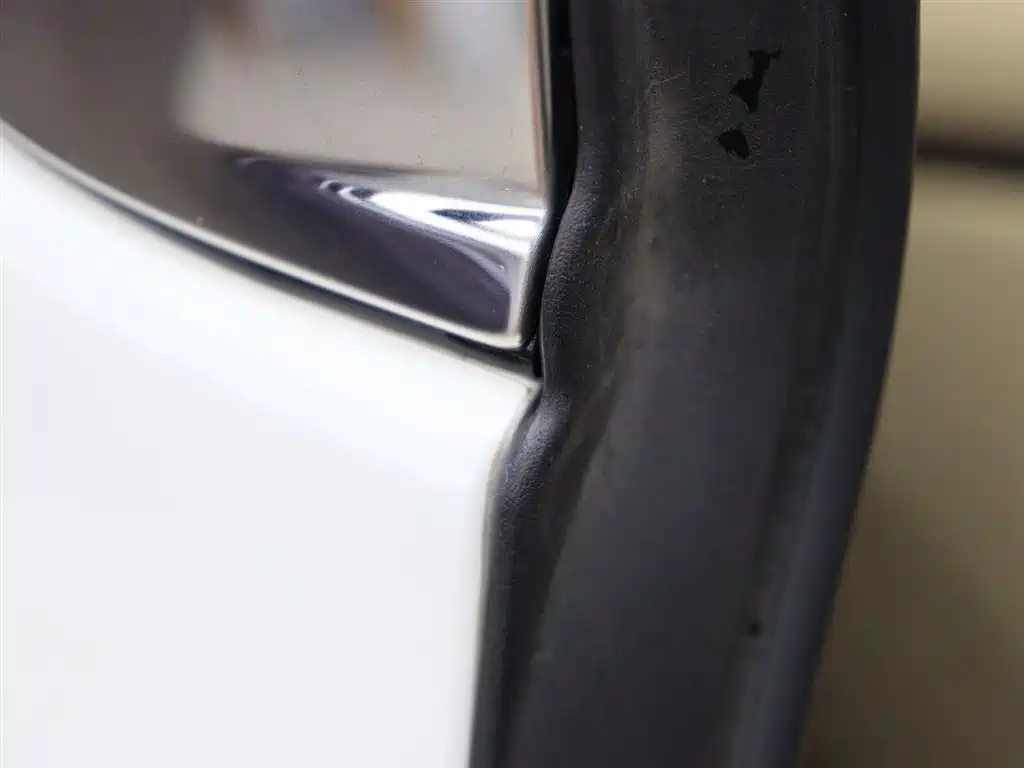 Toyota Alphard 2023 Dual Hybrid 2.5L Ultimate Gold Edition фото 15