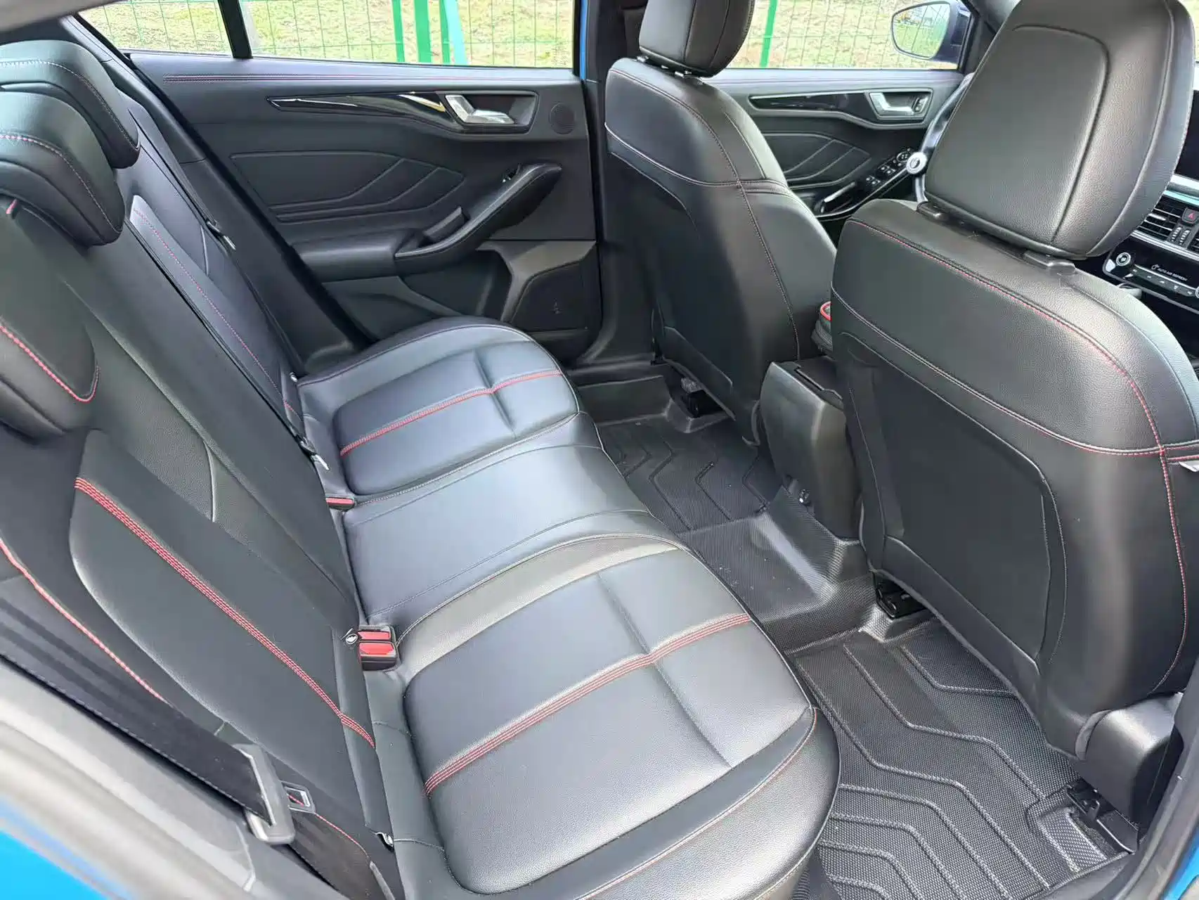 Photo 15 - Ford Focus