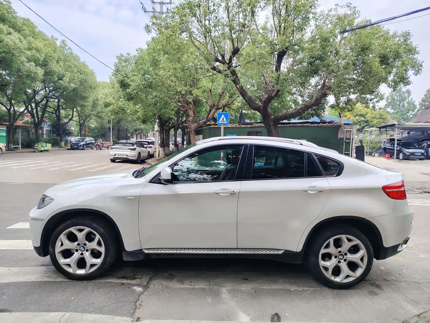 BMW X6 2012 xDrive35i фото 10