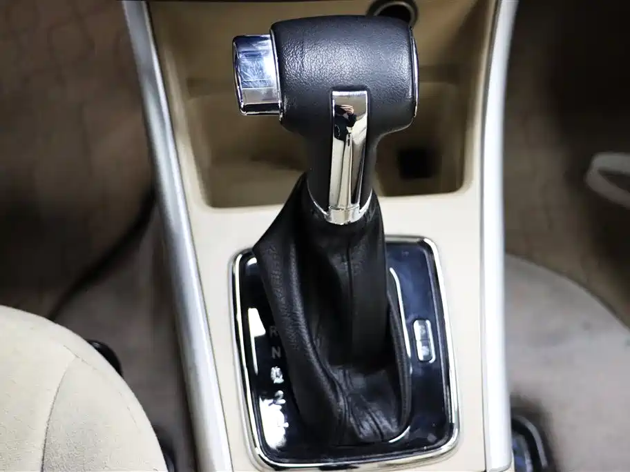 BAIC E-Series 2014 2013 Sedan 1.5L Automatic Letian Edition