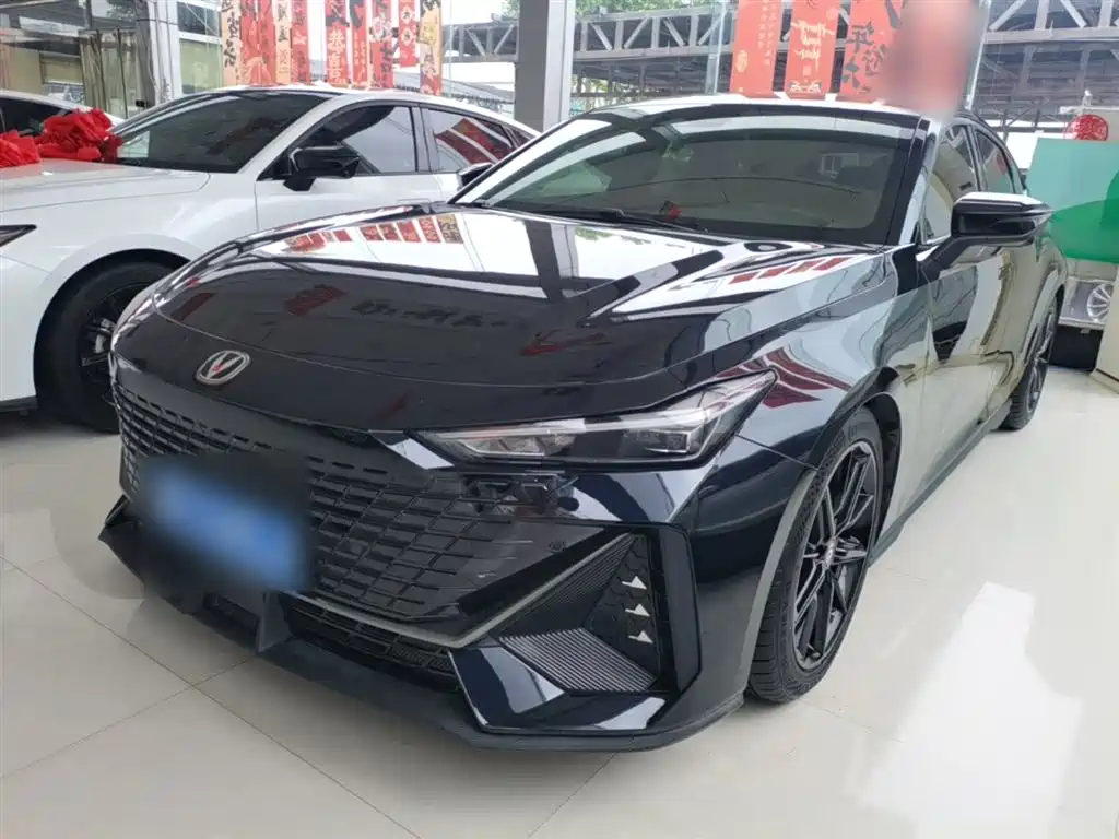Changan UNI-V 2024 1.5T Deluxe