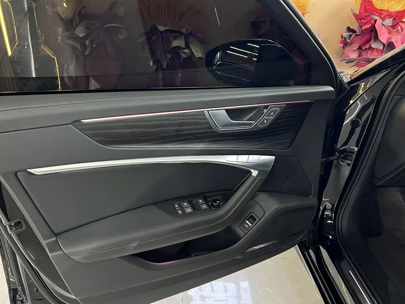 Audi A6L 2024 45 TFSI quattro Exclusive Dynamic фото 9