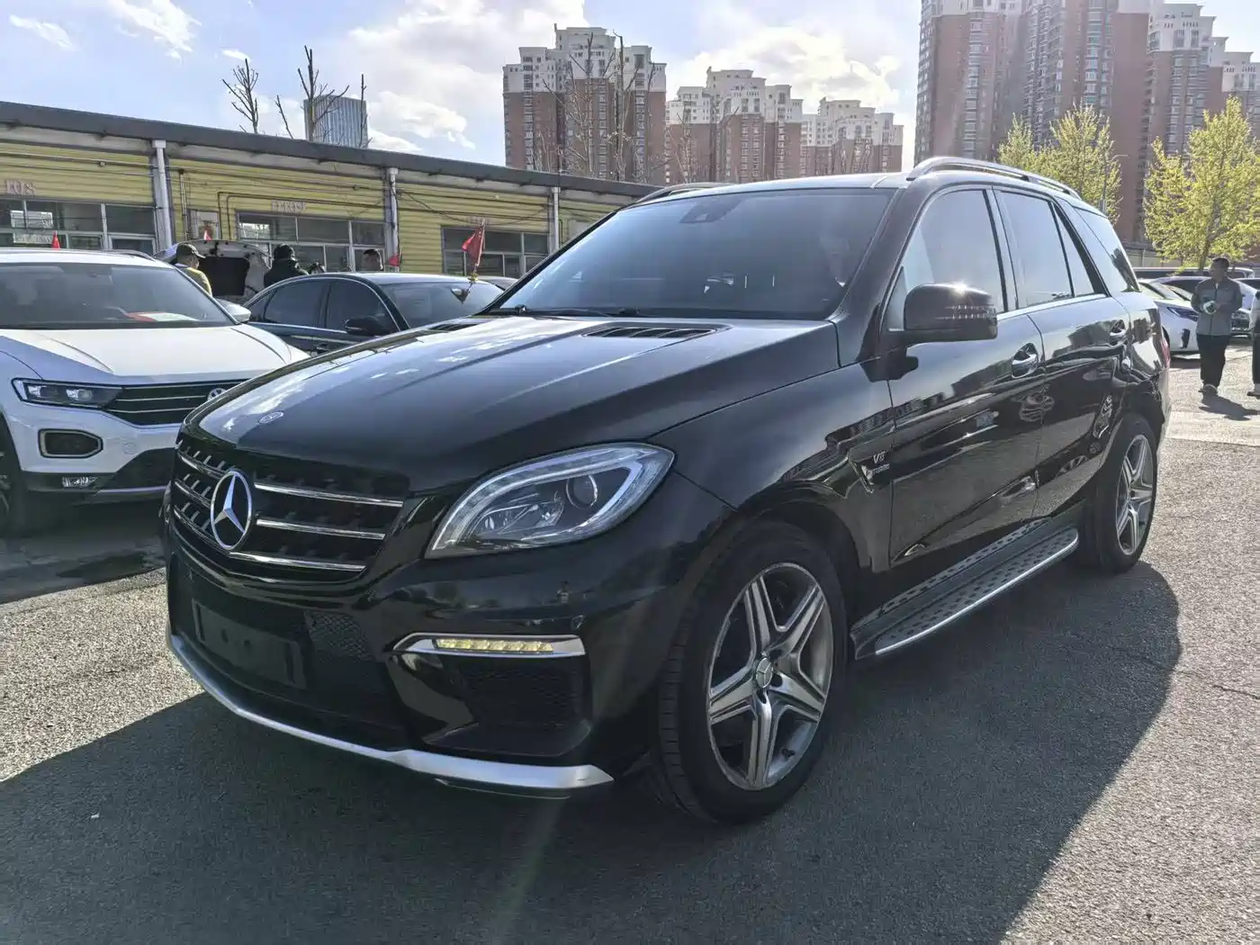Mercedes-Benz M-Class AMG 2012 AMG ML 63