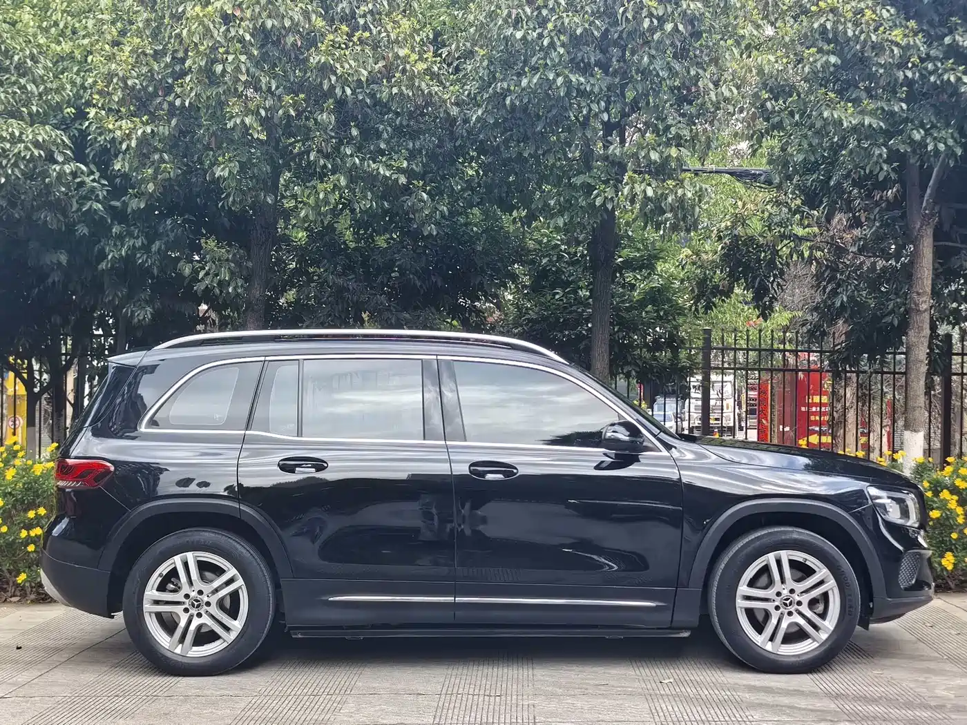 Mercedes-Benz GLB 2023 GLB 200 Style фото 37