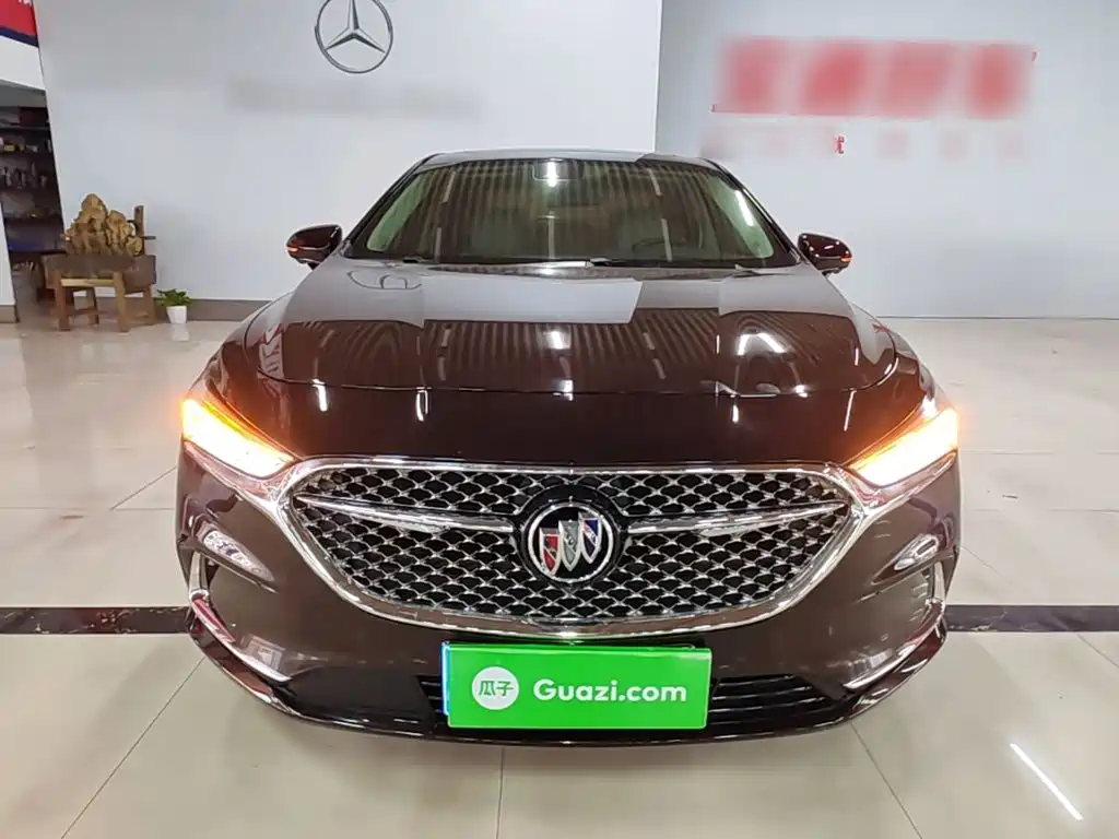 BUICK LACROSSE