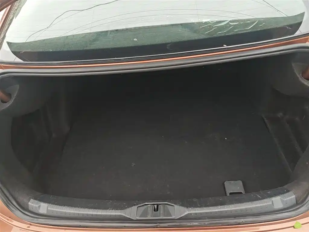 Volkswagen Lamando 2017 230TSI DSG Trend Edition фото 18