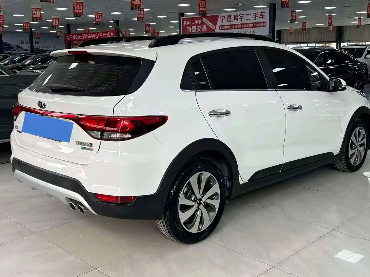 KIA KX CROSS