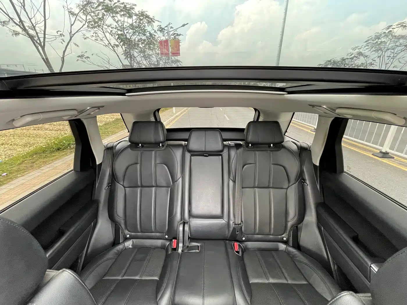 Land Rover Range Rover Sport 2017 3.0 SC V6 SE фото 26