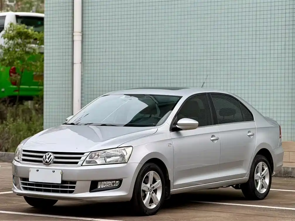 Volkswagen Santana 2013 1.6L Automatic Comfort Edition фото 12