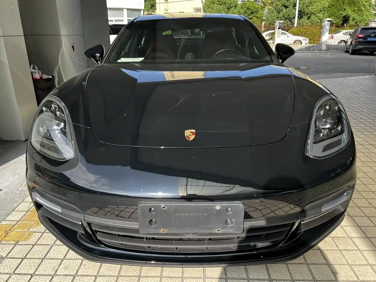 Porsche Panamera 2017 Panamera 4 Executive Long Wheelbase 3.0T фото 2