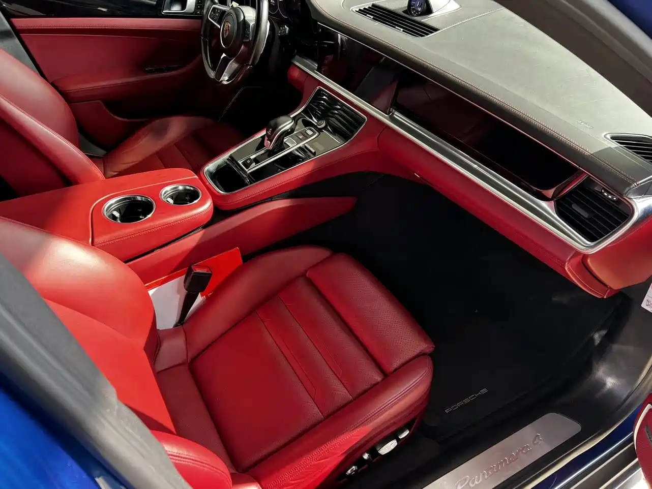Porsche Panamera 2017 Panamera 4 Executive Long Wheelbase 3.0T фото 13