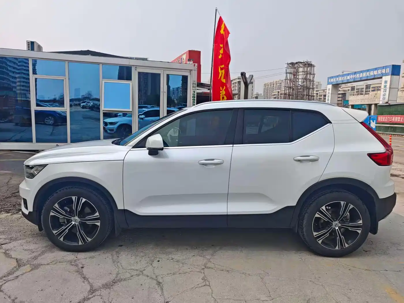 Volvo XC40 2020 T4 AWD Inscription Luxury Edition фото 5