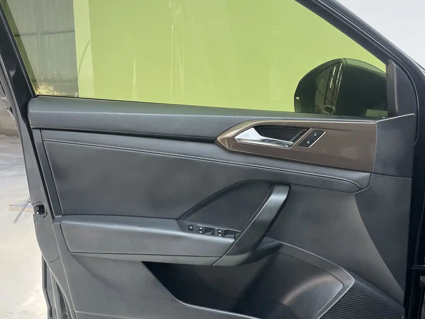 Volkswagen Tharu, миниатюра 22