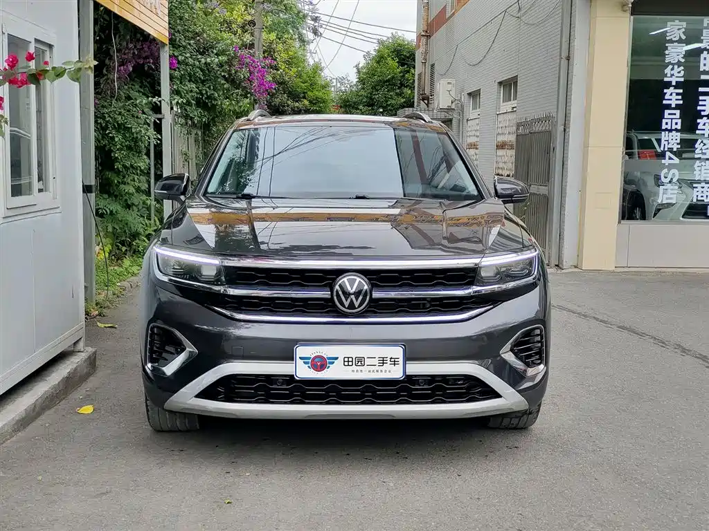 Volkswagen Talagon 2022 380TSI 4WD Luxury Premium Pro Edition 6-seater фото 2