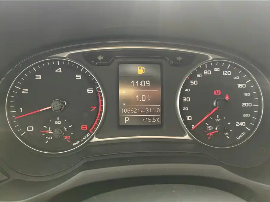 Audi A1 2012 1.4 TFSI Ego фото 14