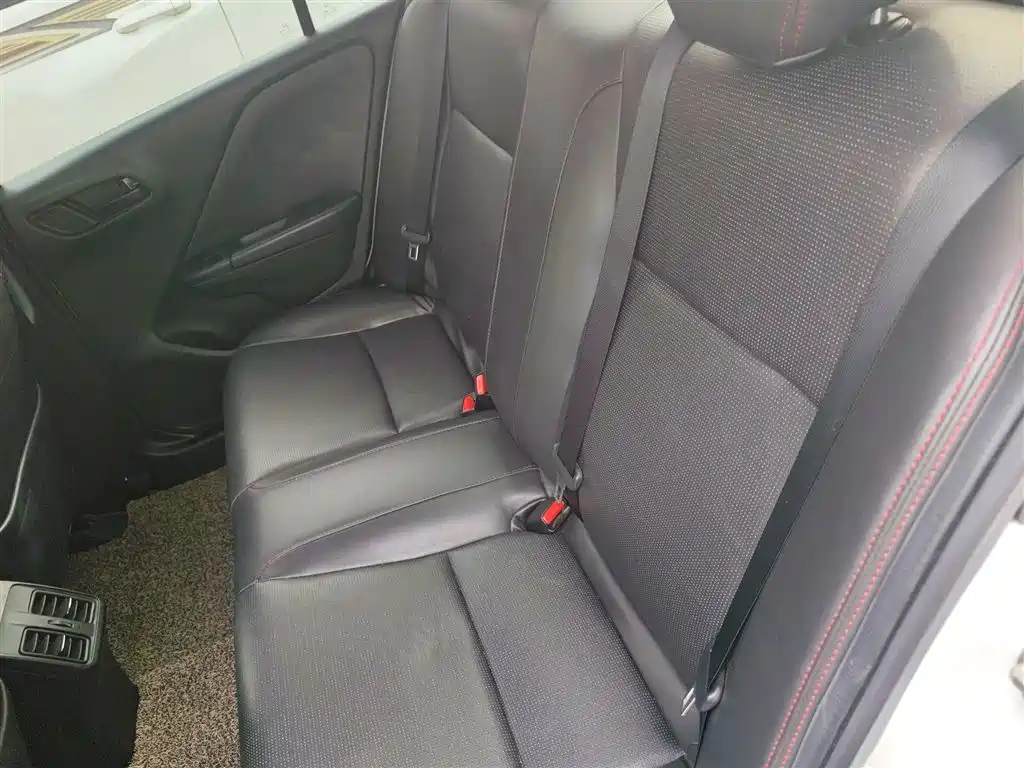 Honda Greiz 2017 2016 1.5L CVT Fashion Edition