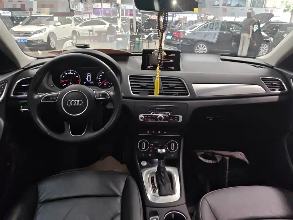Audi Q3 2017 35 TFSI Style фото 10