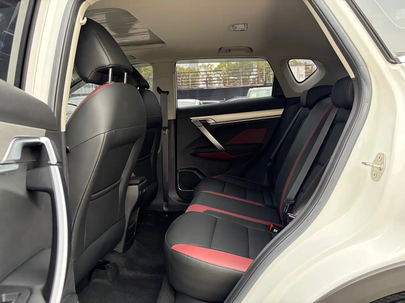 GEELY AUTOMOBILE BINYUE