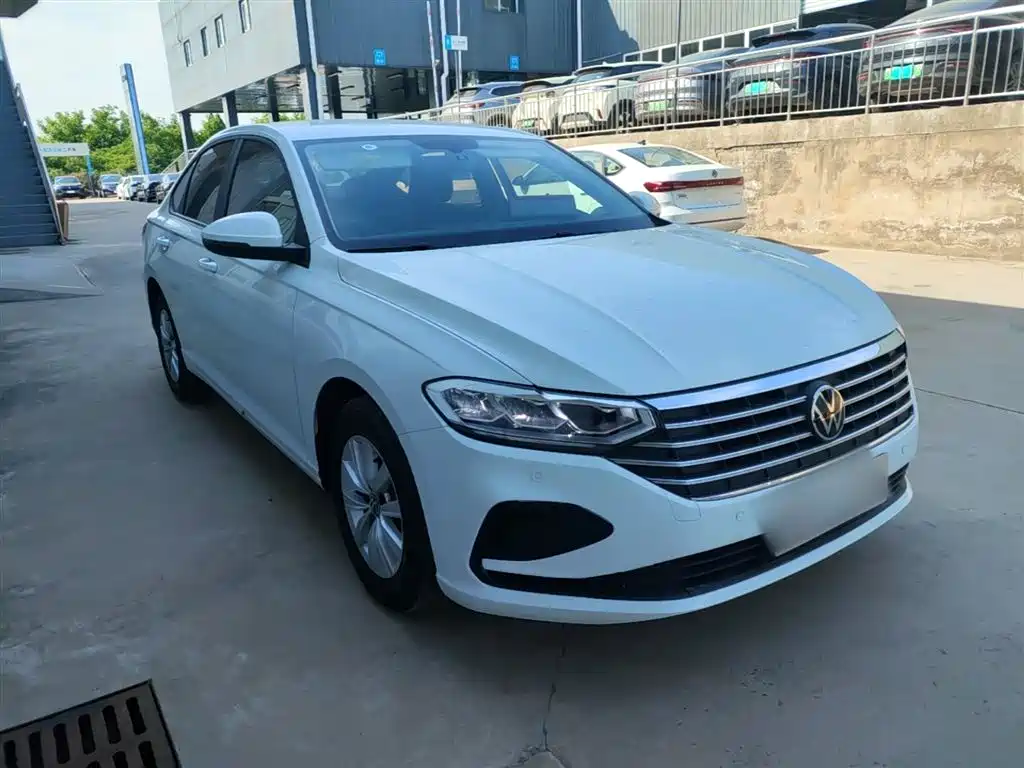 Volkswagen Lavida 2024 Model 1.5L Automatic Delight Edition фото 4