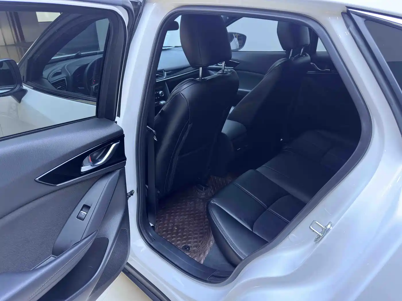 MAZDA CX-4