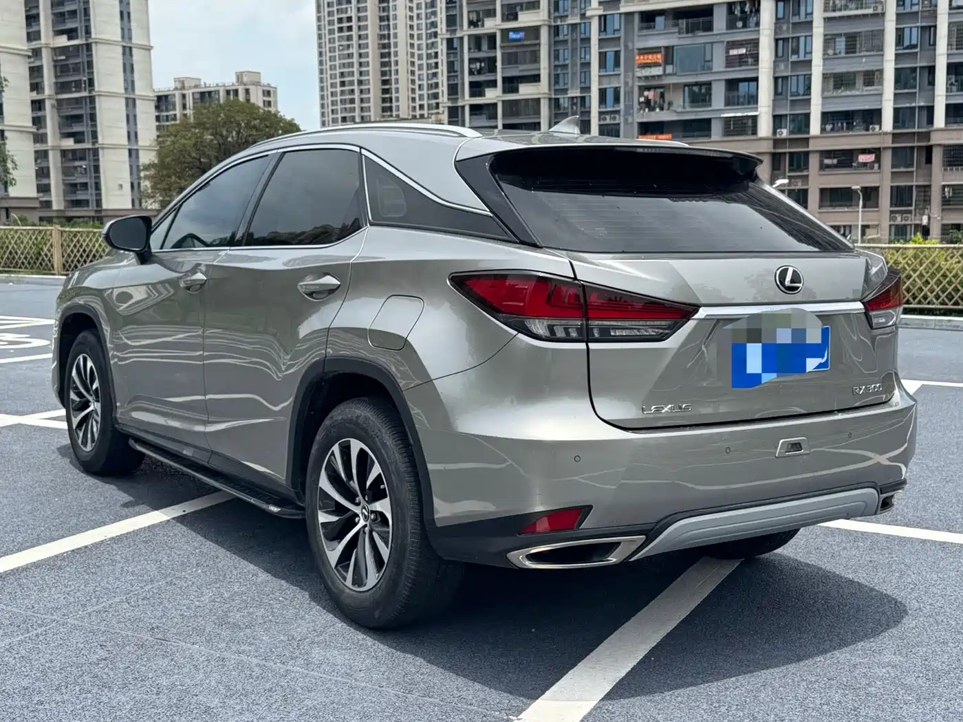 LEXUS RX