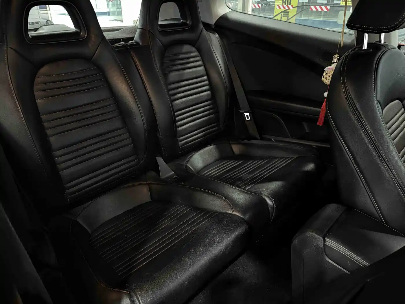 Volkswagen Scirocco 2011 1.4TSI Single Turbo Style Edition фото 8