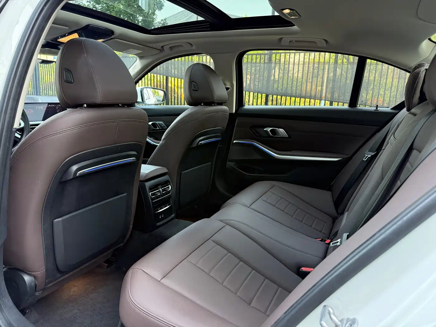 BMW 3 Series 2021 325Li M Sport Package фото 22