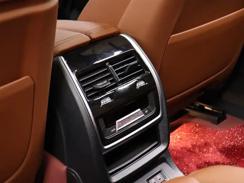 BMW X7 2023 xDrive40i Exclusive M Sport Package фото 21