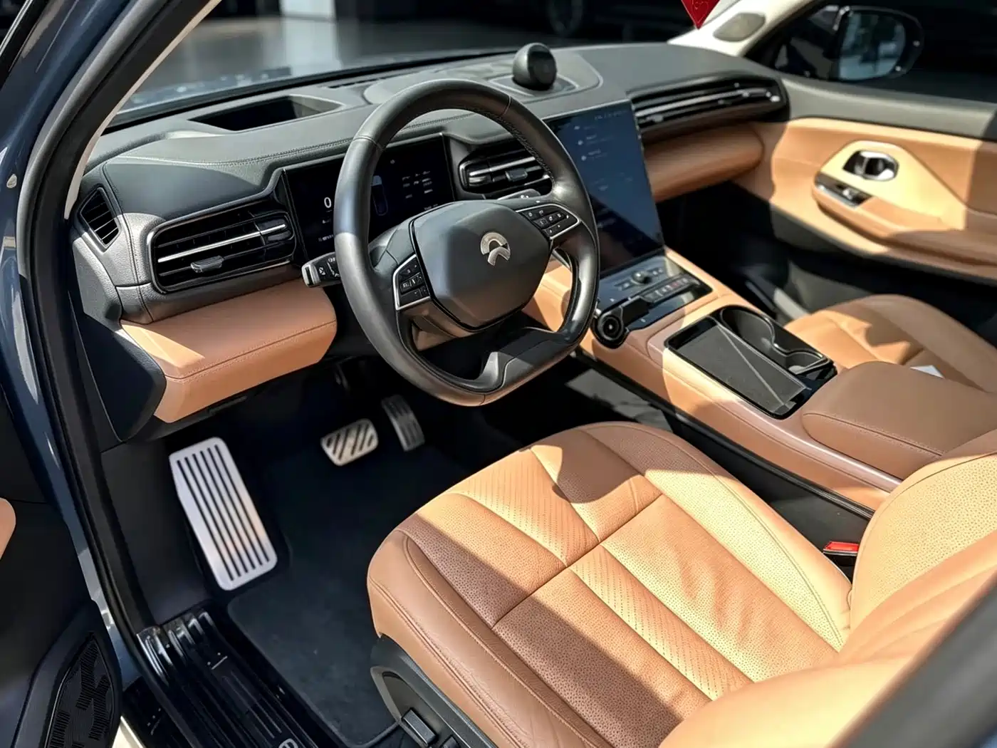 NIO ES8 2019 2018 355KM Standard 6-Seater