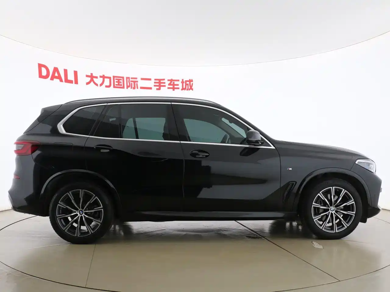 BMW X5 (Import) 2021 xDrive40i M Sport Package фото 13
