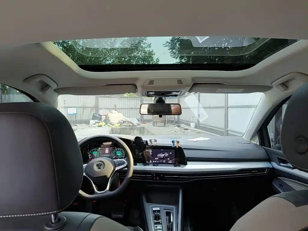 Volkswagen Golf 2021 280TSI DSG Pro 18