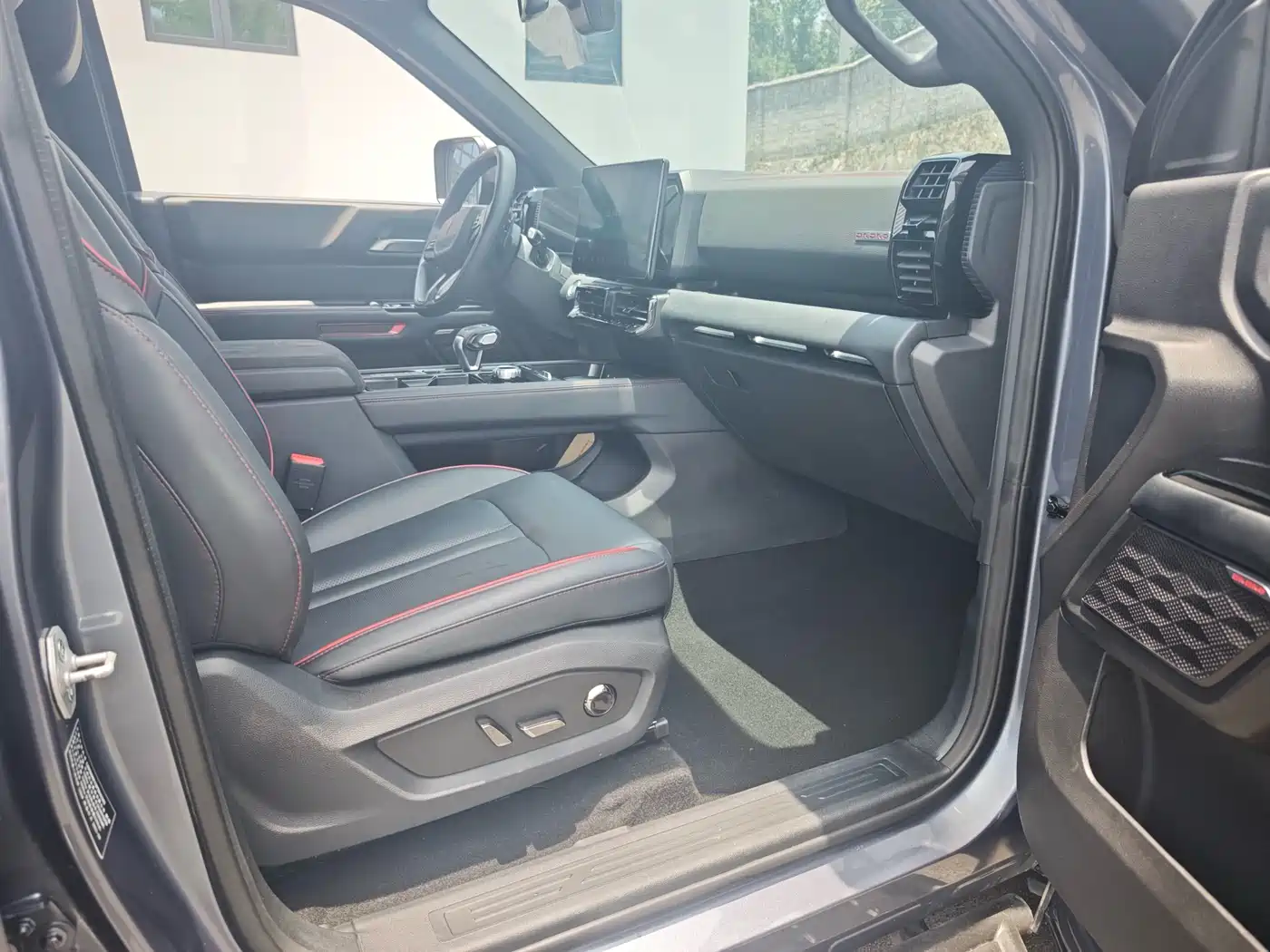 Jiangling Dadao 2023 2024 Explorer 2.3T Diesel Automatic 4WD Unlimited Edition