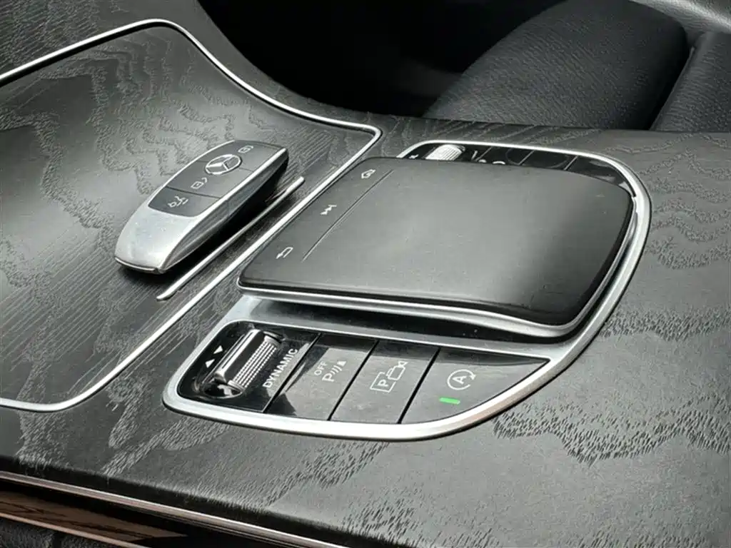 Mercedes-Benz C-Class 2019 Facelift C 260 L Sport фото 10