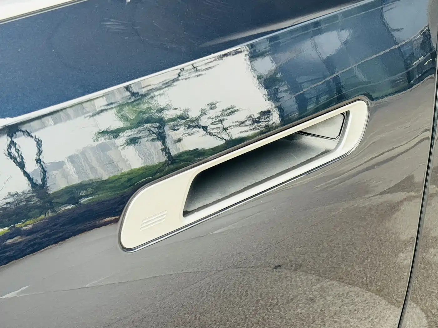 BMW 7 Series 2023 Model 740Li Leading M Sport Package фото 11