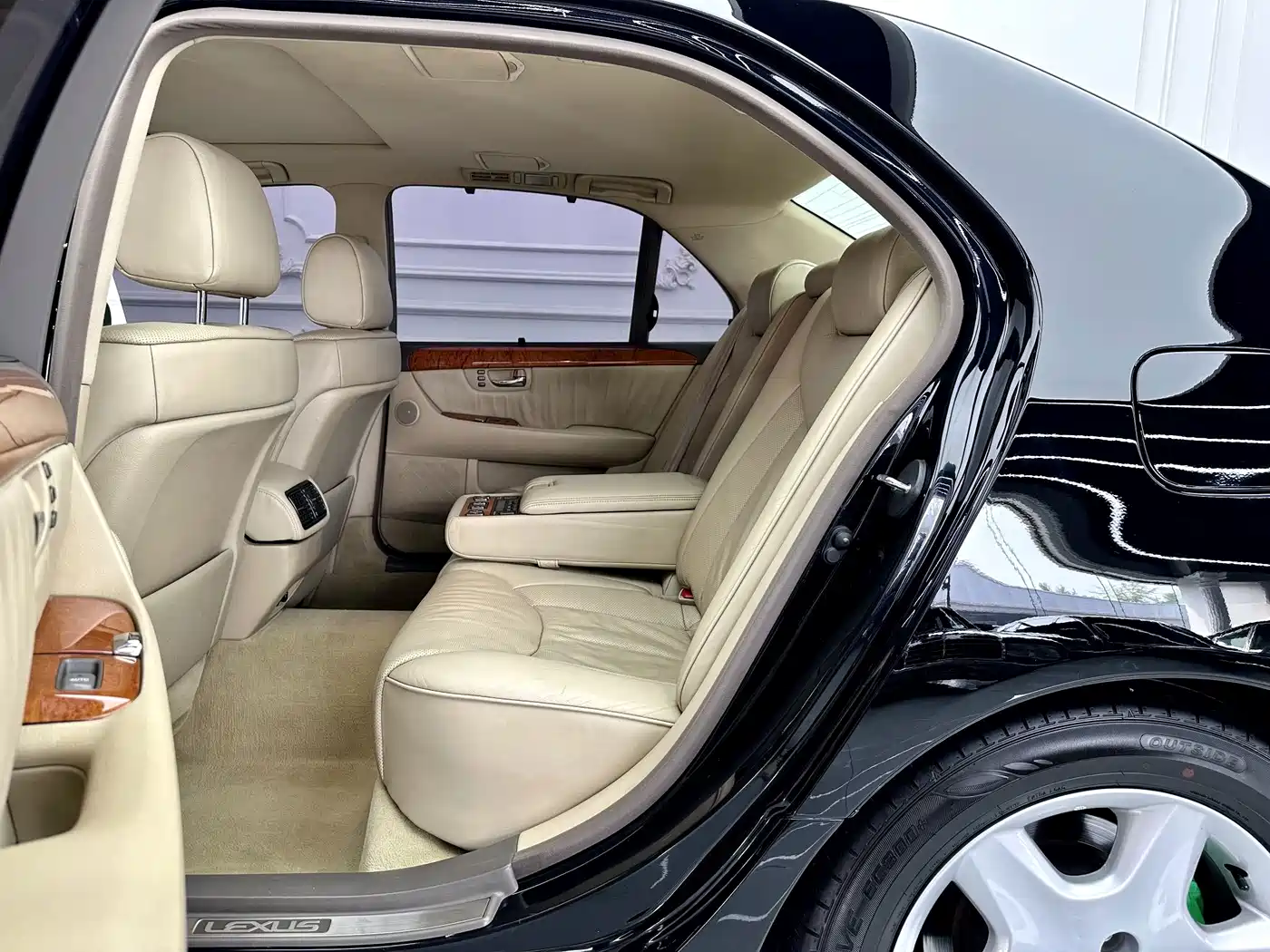Lexus LS 2004 2004 430