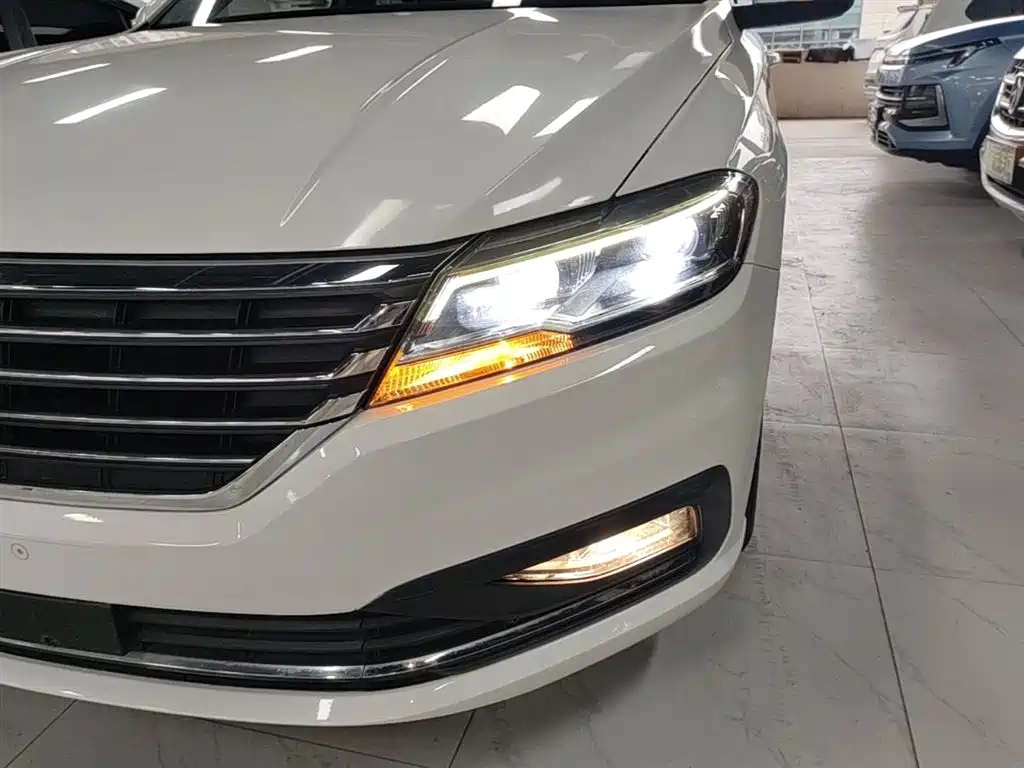 Volkswagen Lavida 2019 1.5L Automatic Comfort Edition China VI фото 24
